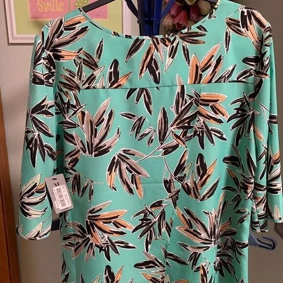 NWTāZOZOā3/4āsleeveĀ MultiāColoredāBlouseā#146 - Picture 2 of 4